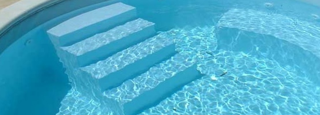 Come pulire la piscina
