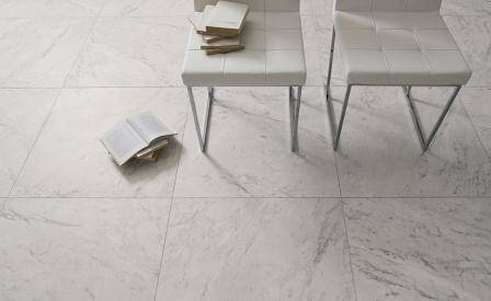 pavimento in gres porcellanato effetto marmo