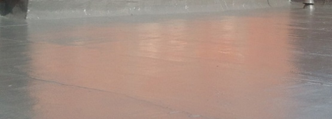 come si toglie la guaina liquida.