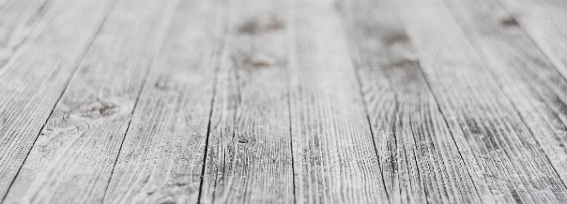 Pavimento laminato o vinilico: come scegliere?