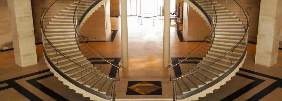 Una rassegna delle 5 scale più lussuose al mondo.