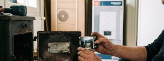 Bando caminetti: cosa sono i bonus per camini e stufe e dove sono attivi nel 2026