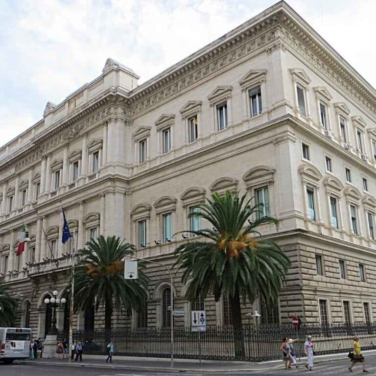 La banca d'Italia quantifica la relazione tra classe energetica e valore della casa.