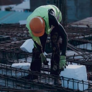 Impresa edile, cosa succede se lavora male? Si può sospendere il pagamento.