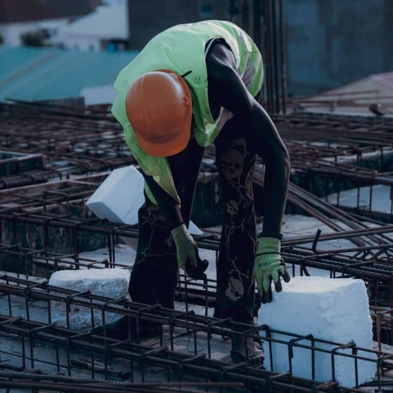 Impresa edile, cosa succede se lavora male? Si può sospendere il pagamento.