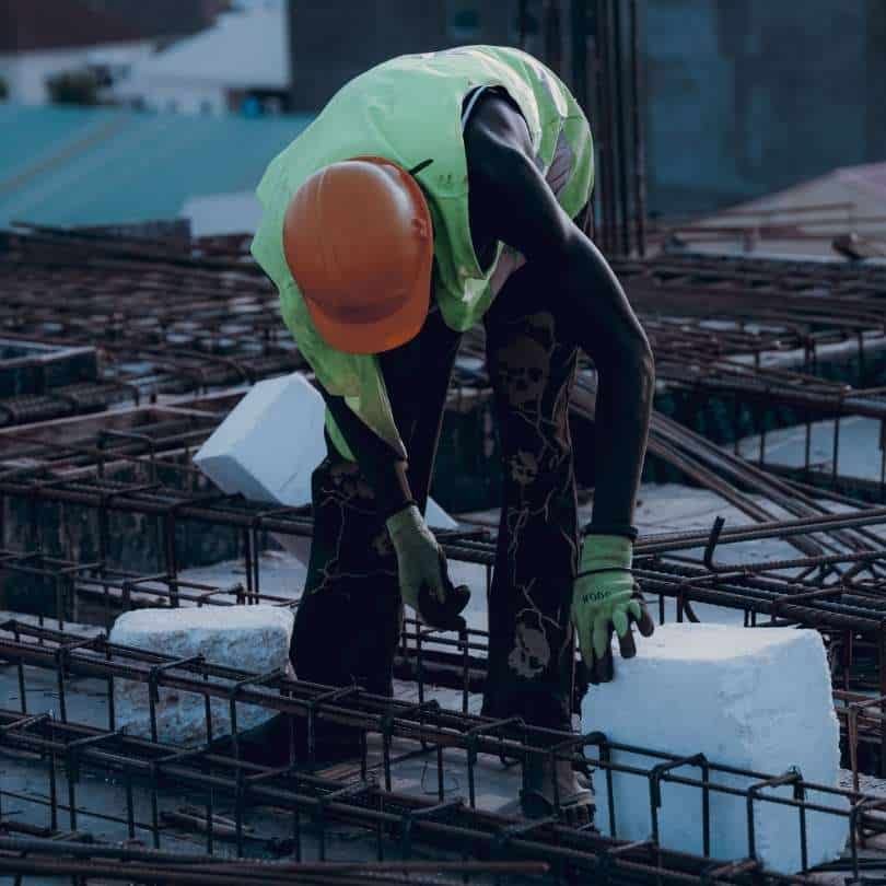 Impresa edile, cosa succede se lavora male? Si può sospendere il pagamento.