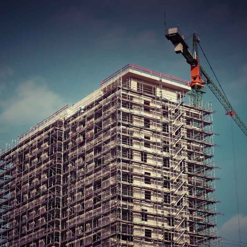 Settore costruzioni, l'indice FTSE Italia sta segnando una discreta crescita.