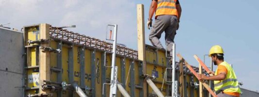 Ristrutturazione post-condono, la giurisprudenza ha da ridire... Forse.